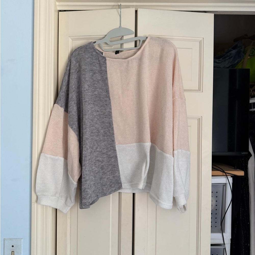 Colorblock Lightweight Women's Sweater - Pink, Gray & White